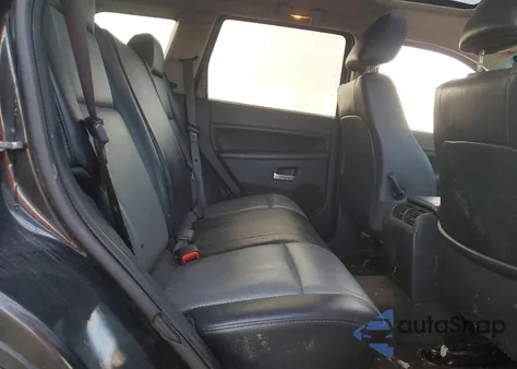 2009 Jeep Grand Cherokee Laredo z USA, uszkodzony, nr VIN 1J8GR48K09C556251